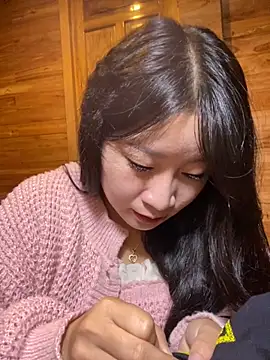 violet-00 online show from 13, 11, 2025