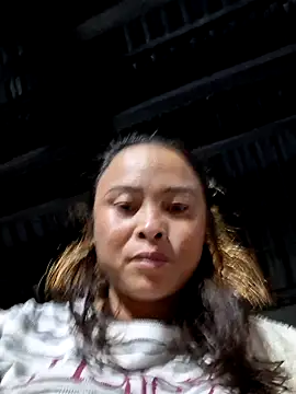 xuxulovezz online show from 22, 10, 2025