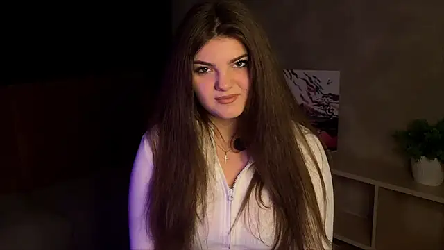 StephanieeMiller online show from 7, 10, 2025