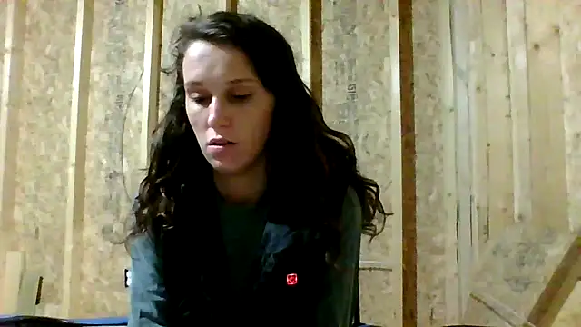 Snapshot of brunettebabexo3 chatting on 6, 11, 2025 brunettebabexo3 online show from 6, 11, 2025