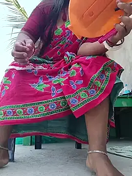 Snapshot of reya743 chatting on 12, 2, 2026 reya743 online show from 12, 2, 2026