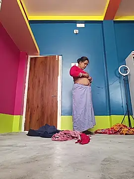 Snapshot of reya743 chatting on 27, 2, 2026 reya743 online show from 27, 2, 2026