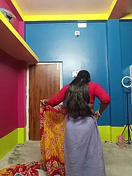 Snapshot of reya743 chatting on 28, 2, 2026 reya743 online show from 28, 2, 2026