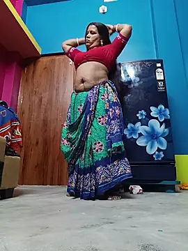 Snapshot of reya743 chatting on 6, 3, 2026 reya743 online show from 6, 3, 2026