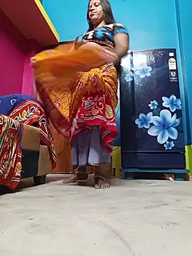 Snapshot of reya743 chatting on 9, 3, 2026 reya743 online show from 9, 3, 2026