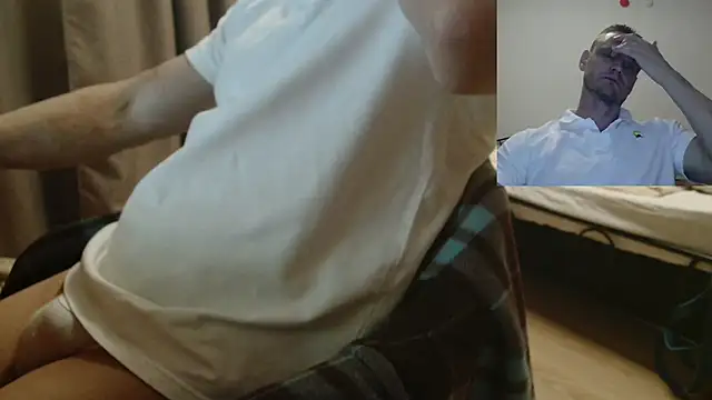 Snapshot of Freeze_Fire chatting on 21, 11, 2025 Freeze Fire online show from 21, 11, 2025