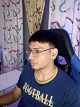 Snapshot of marcuswildx chatting on 20, 11, 2025 marcuswildx online show from 20, 11, 2025