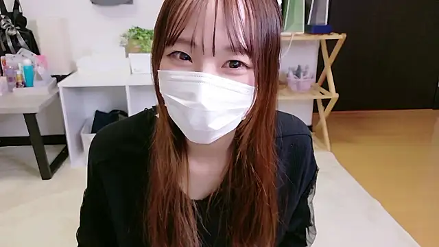 saku sakura  online show from 5, 11, 2025