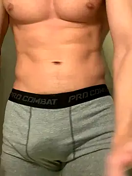 hugecock 25 online show from 19, 11, 2025