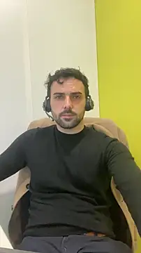 Snapshot of eauminerale chatting on 18, 2, 2026 eauminerale online show from 18, 2, 2026