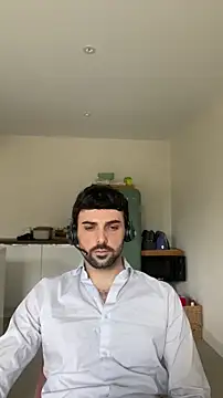 Snapshot of eauminerale chatting on 16, 3, 2026 eauminerale online show from 16, 3, 2026