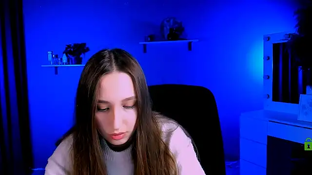 lilu pink online show from 3, 10, 2025