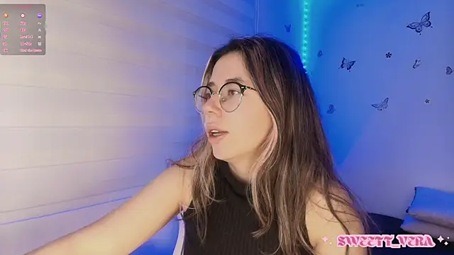 Snapshot of sweettvera chatting on 24, 10, 2025 sweettvera online show from 24, 10, 2025