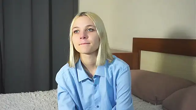 KelleDomin online show from 17, 10, 2025