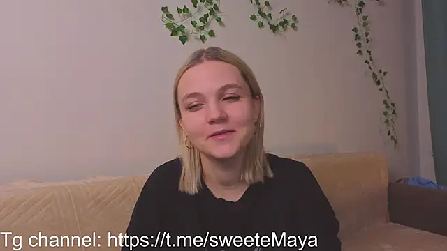 KelleDomin online show from 19, 11, 2025