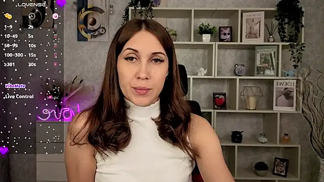 DreamVelour online show from 15, 10, 2025