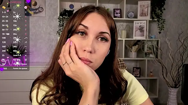 DreamVelour online show from 21, 10, 2025