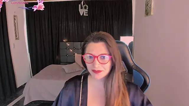 Hanna MA online show from 8, 11, 2025