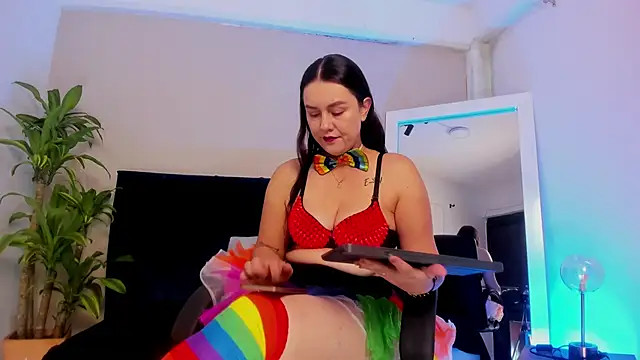 Iris Parkerr online show from 31, 10, 2025