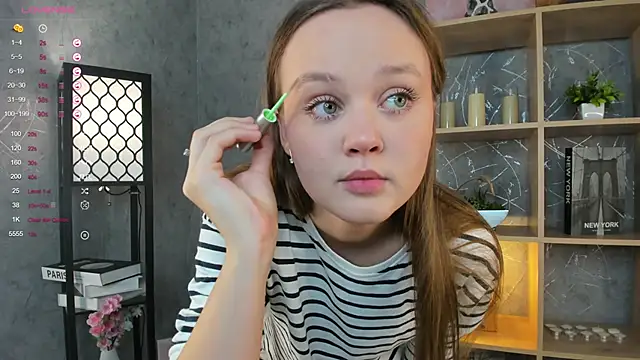 ElenoreReth online show from 12, 11, 2025