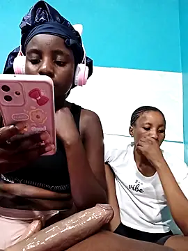 HotPetite 25 online show from 3, 2, 2026