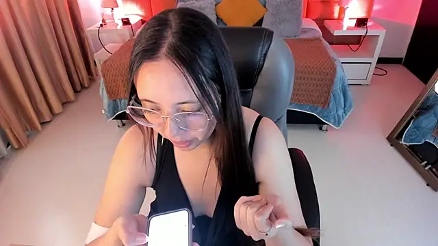Nata Velvet online show from 26, 9, 2025