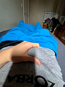 Salsicha244 online show from 11, 10, 2025