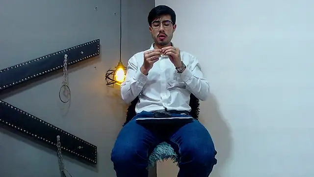 DanteBrown01 online show from 25, 9, 2025