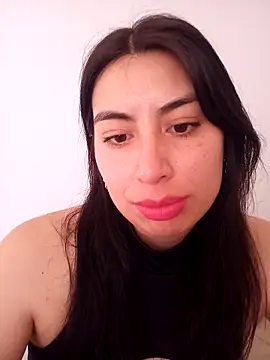 Snapshot of AbiDelicia chatting on 4, 11, 2025 AbiDelicia online show from 4, 11, 2025