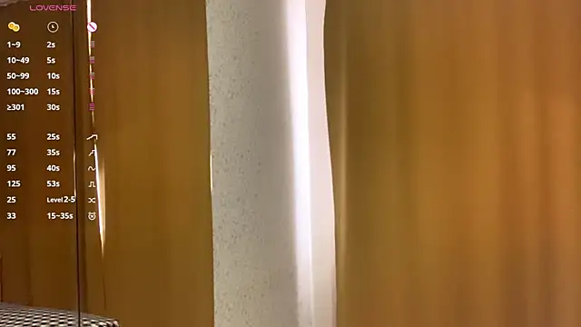 KrystinFunches online show from 10, 10, 2025