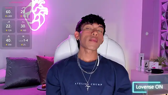 Santti  online show from 14, 11, 2025