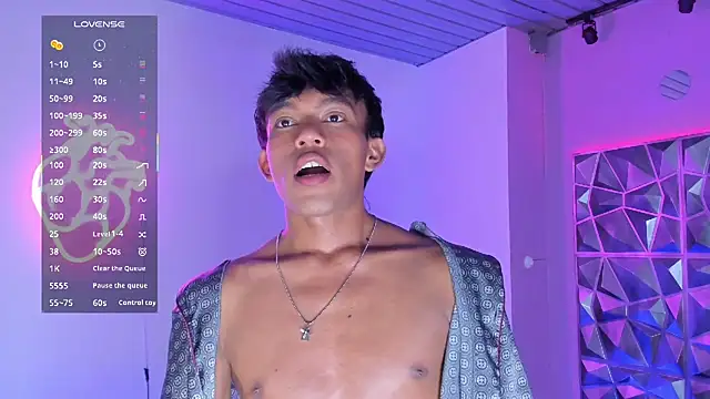 Santti  online show from 20, 11, 2025