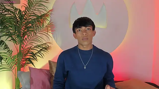 Santti  online show from 23, 11, 2025