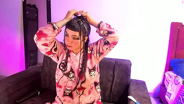 kitty  chs online show from 10, 10, 2025