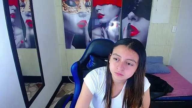 lala clark online show from 15, 11, 2025