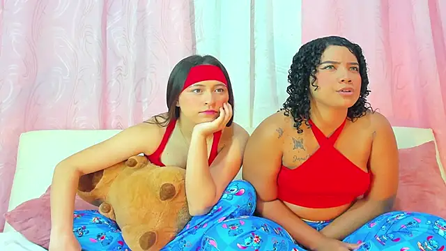 Venus Girls  online show from 23, 9, 2025
