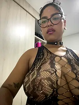 miiabrown18 online show from 5, 10, 2025