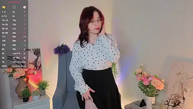 NyamNyamNyammm online show from 26, 9, 2025