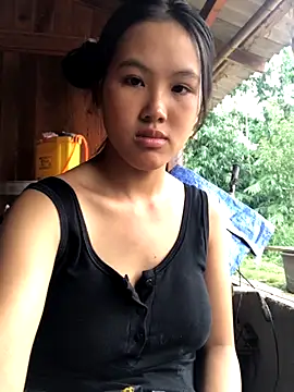 Mai lovely online show from 11, 10, 2025