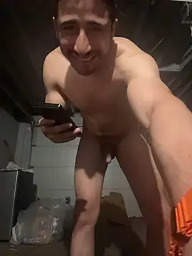 Snapshot of wwolfxxx chatting on 7, 3, 2026 wwolfxxx online show from 7, 3, 2026