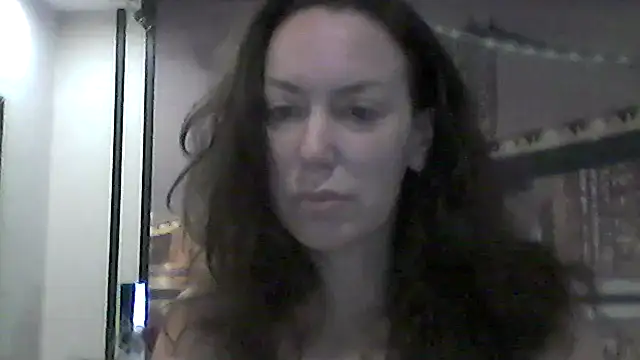 Selirine online show from 8, 10, 2025