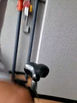 Snapshot of Coraline__dk2 chatting on 25, 10, 2025 Coraline dk2 online show from 25, 10, 2025