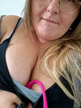 HornyBella88 online show from 5, 10, 2025