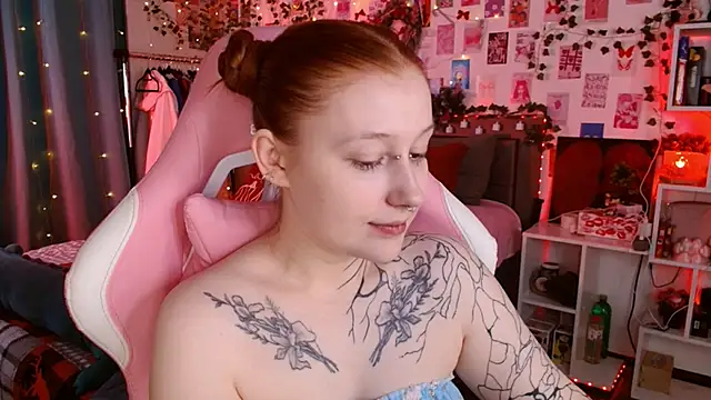 Ayla Hicks online show from 21, 12, 2025