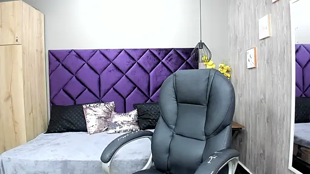 Snapshot of ChloeCampbell03 chatting on 7, 11, 2025 ChloeCampbell03 online show from 7, 11, 2025