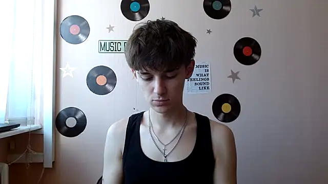 Snapshot of Hoot_Dude_ chatting on 12, 10, 2025 Hoot Dude online show from 12, 10, 2025