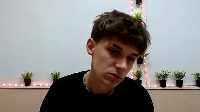 Snapshot of Hoot_Dude_ chatting on 27, 10, 2025 Hoot Dude online show from 27, 10, 2025