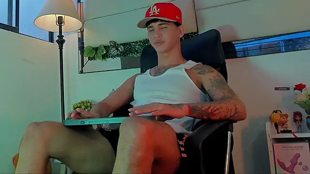 damian xxxl online show from 15, 11, 2025