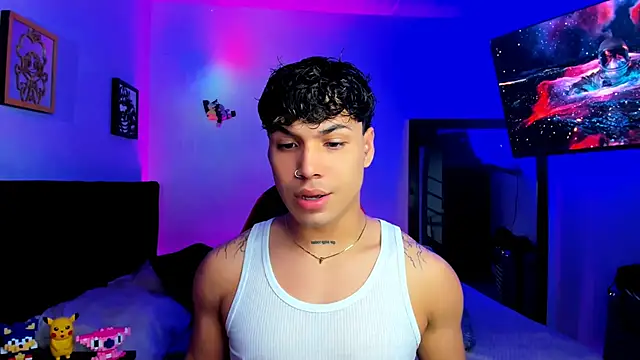 Snapshot of Adams_Collins chatting on 26, 11, 2025 Adams Collins online show from 26, 11, 2025