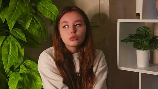 EloiseFarler online show from 27, 9, 2025